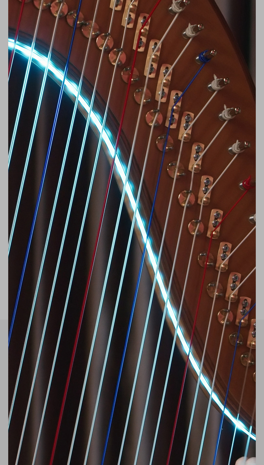 Petutschnigg Harfe mit LED Beleuchtung im Hals unf Fuss